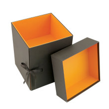 Lid and Bottom Paper Box with a Tie